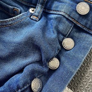 Everlane size 26 cigarette jeans button fly